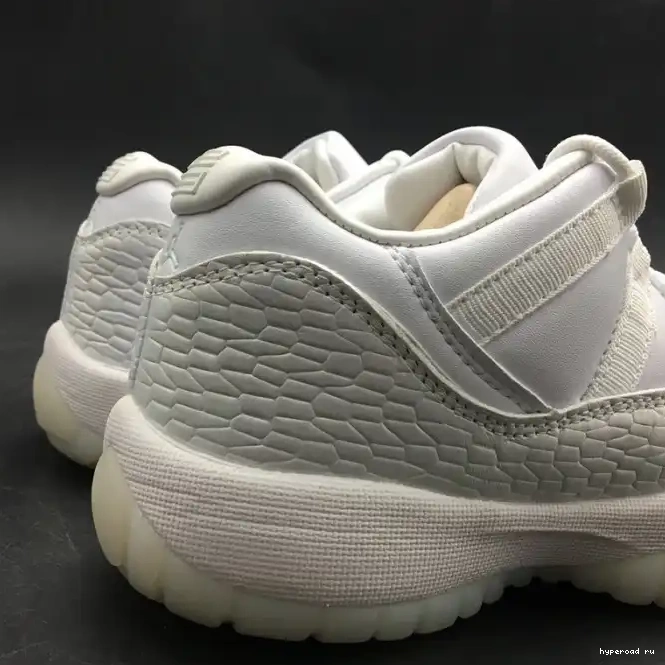 Frost Air 897331-100 Jordan White 11 Heiress Low 0516
